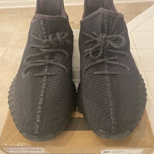 Yeezy 350 V2 Black Non-Reflective (Size 11.5)